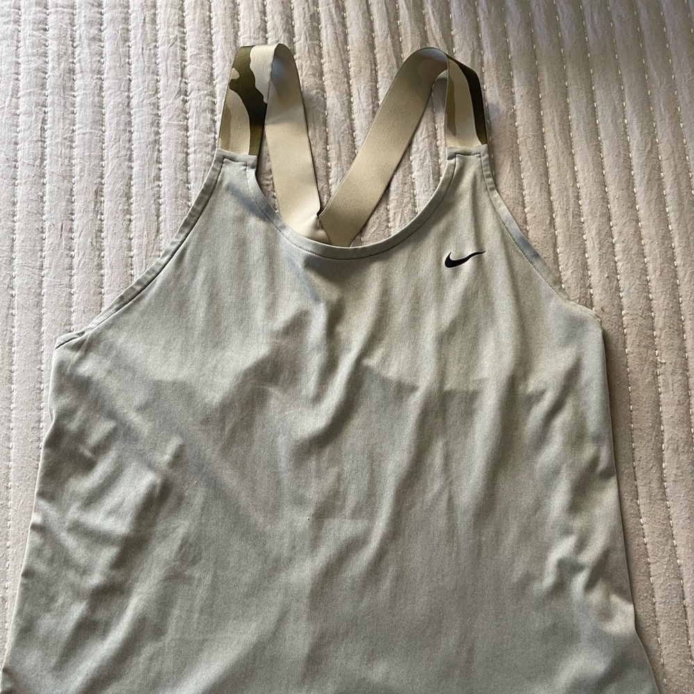 Nike Pro Dri-Fit